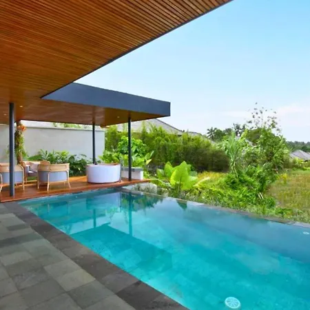 Entire 2Br Royal Ricefield Pool Zn56 Villa